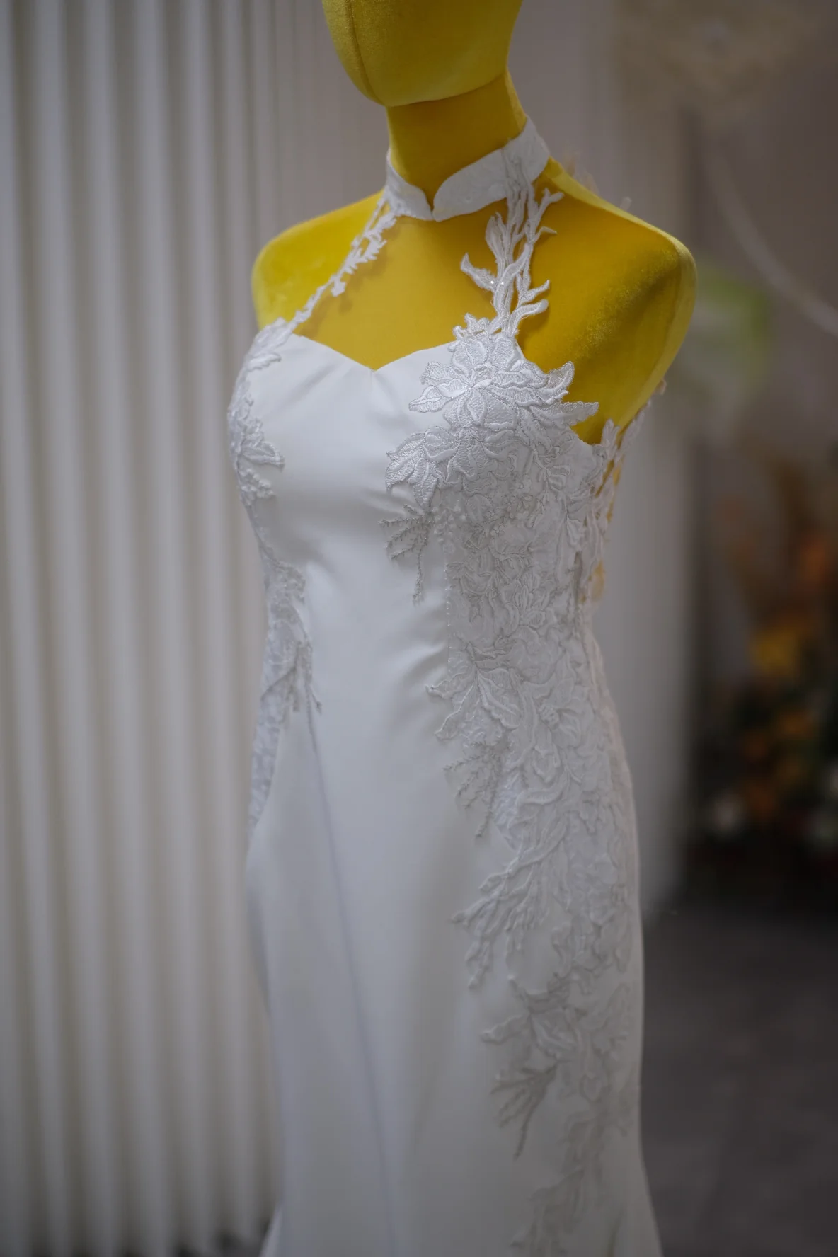 BG-WED-AME-10085 WEDDING GOWN PREMIUM FABRIC HALF LACE SIZE L BUST 87 WAIST 70 - Image 4