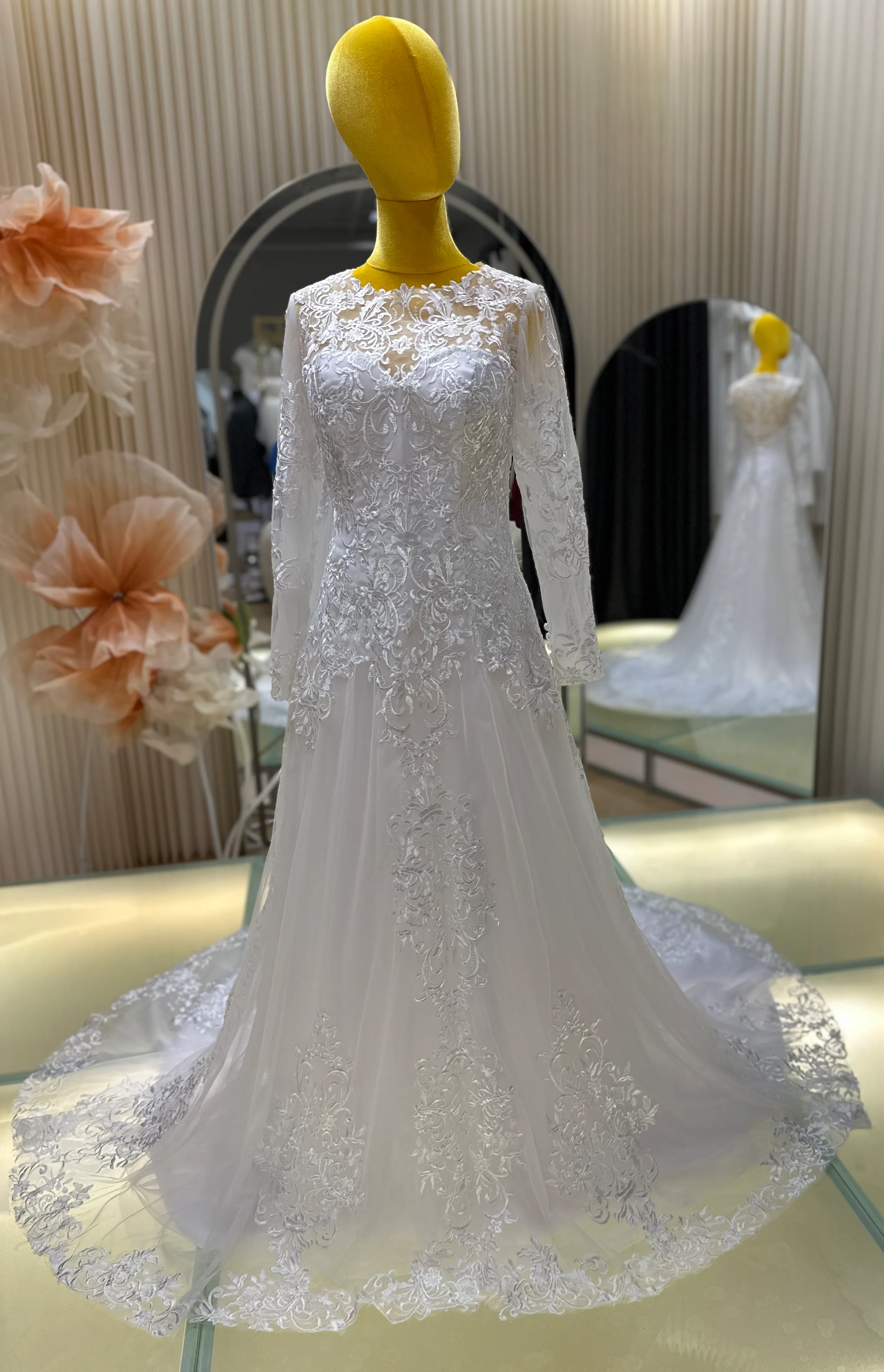 BG-WED-AME-10113 WEDDING GOWN FABRIC FULL LACE SIZE 3XL BUST 97 WAIST 81 - Image 7