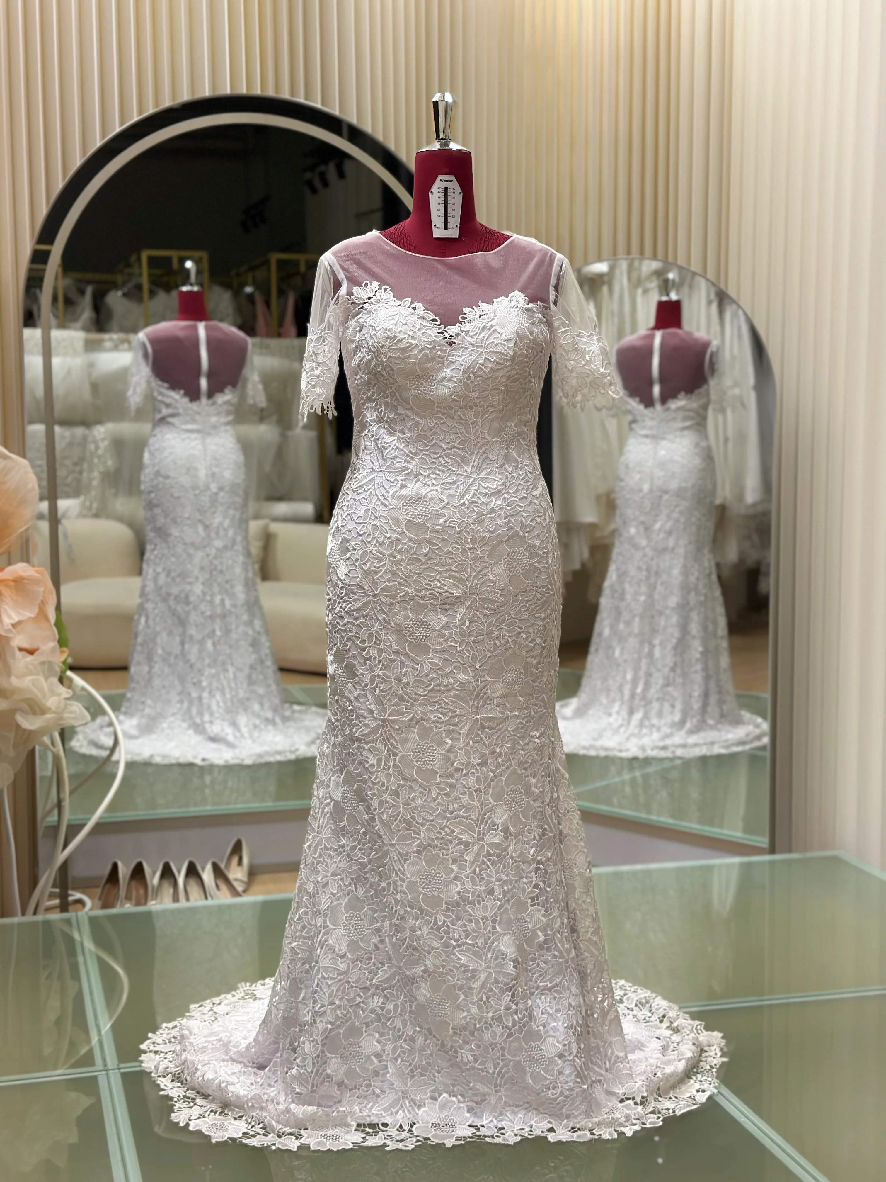 BG-WED-AME-10130 WEDDING GOWN PREMIUM FABRIC FULL LACE SIZE 3XL BUST 100 WAIST 85 - Image 2