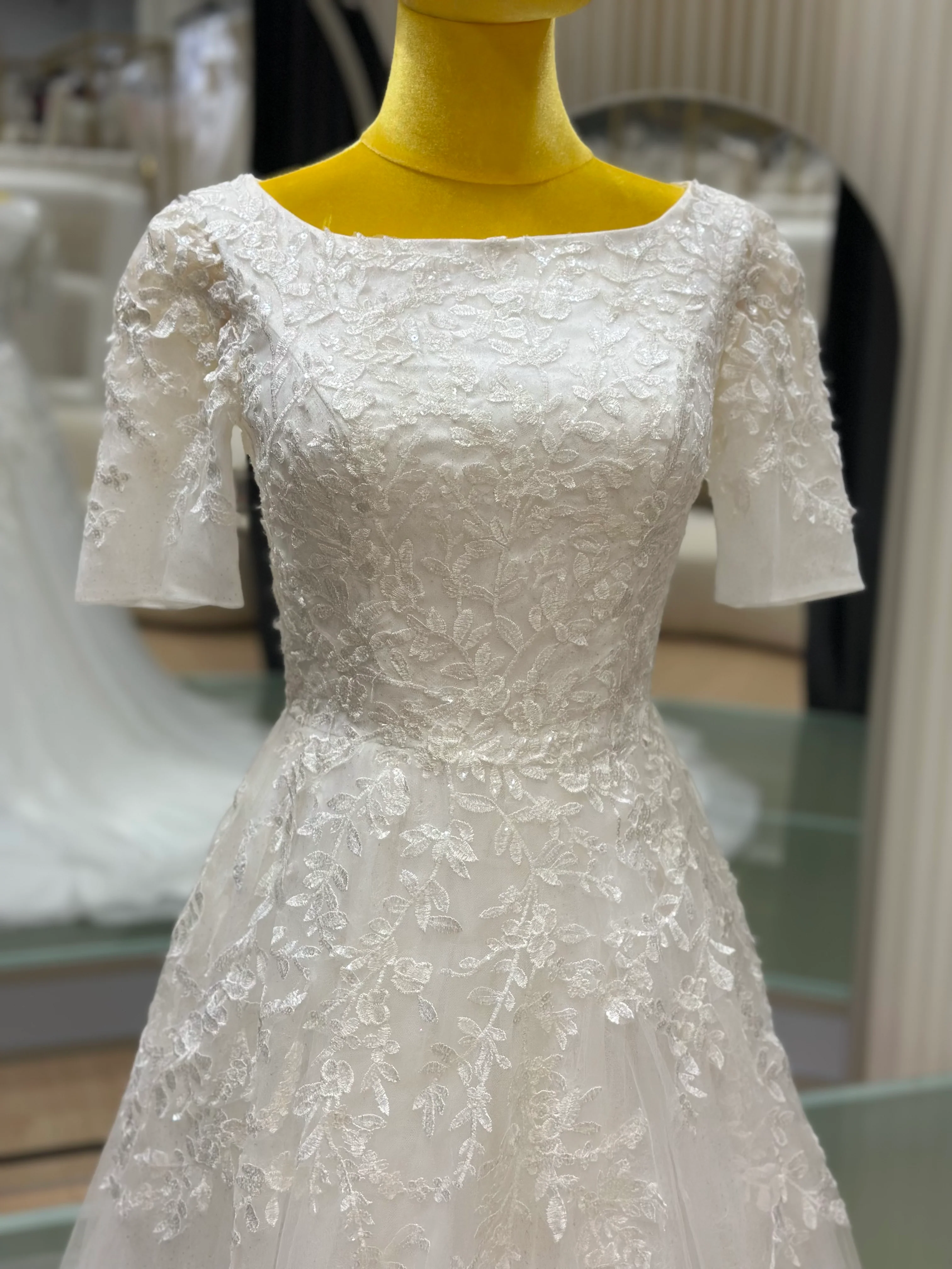 BG-WED-AME-10160 WEDDING GOWN PREMIUM FABRIC HALF LACE SIZE L BUST 88 WAIST 73 - Image 5