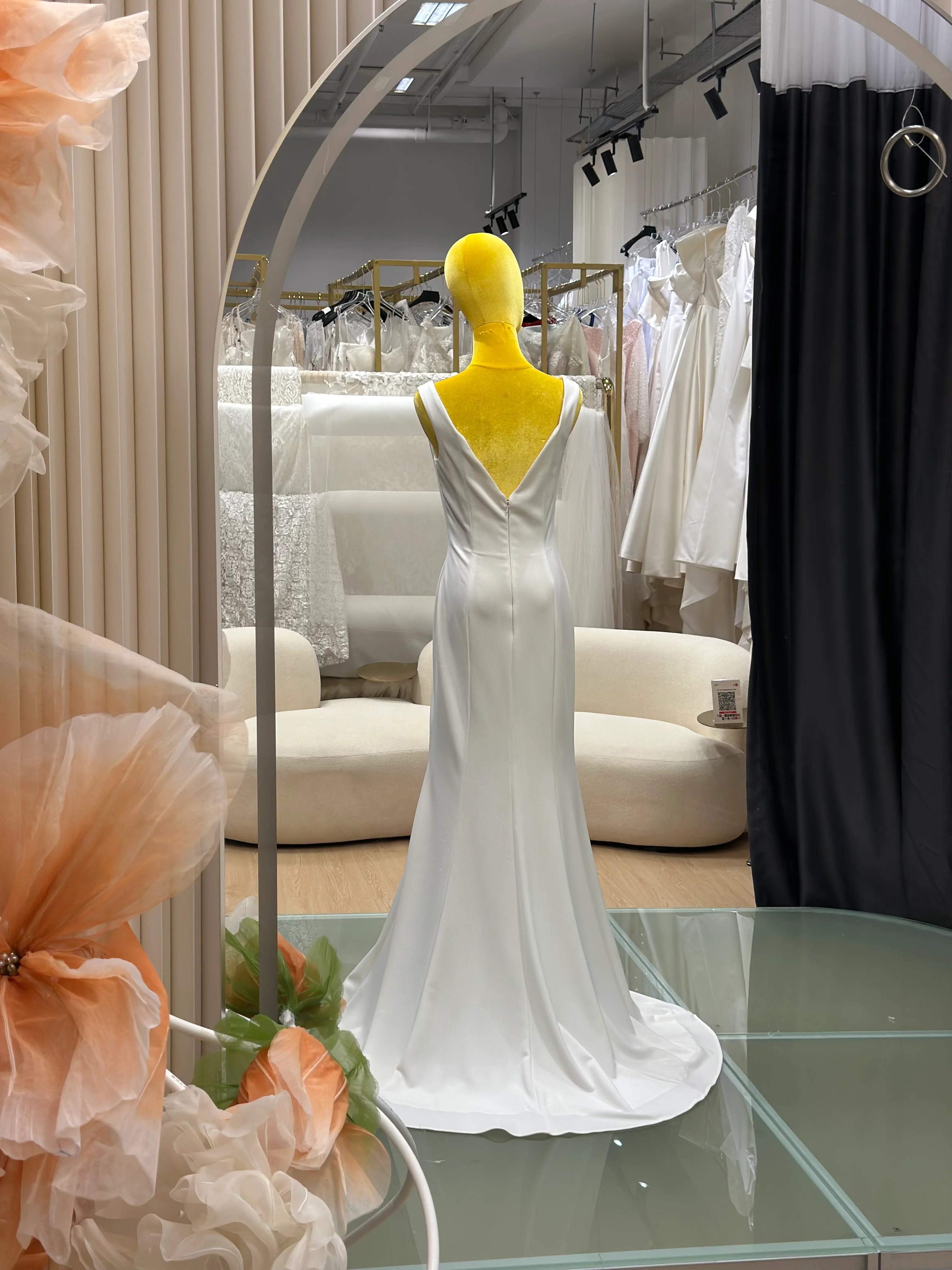BG-WED-AME-10163 WEDDING GOWN PREMIUM FABRIC PLAIN WITH PLEATED SIZE L BUST 89 WAIST 71 - Image 7