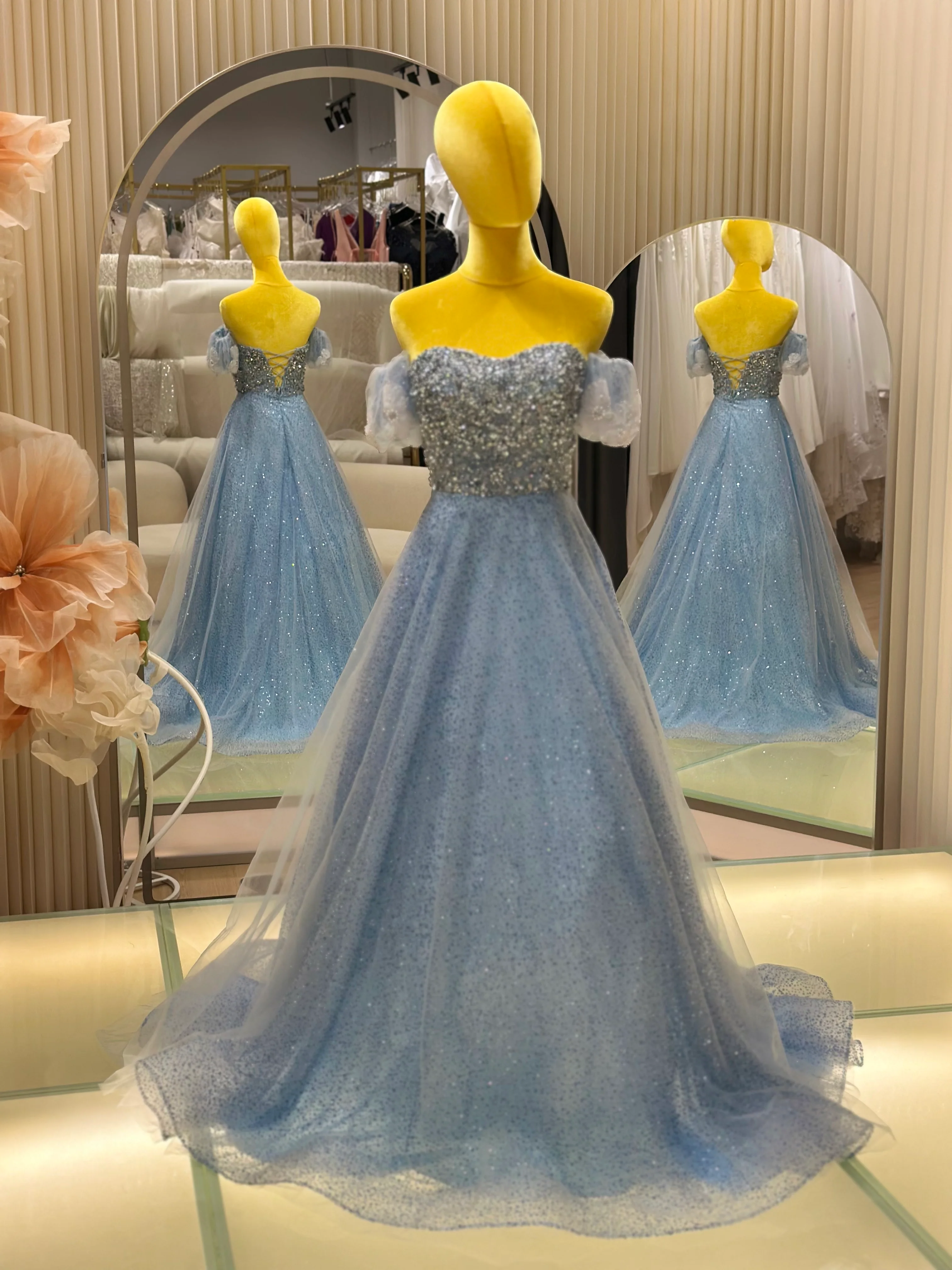 EG-AME-10004 EVENING GOWN LUX FABRIC SEQUIN BEADED LACE WITH GLITTER TULLE BLUE SIZE S BUST 80-84 WAIST 66 (Copy) - Image 2