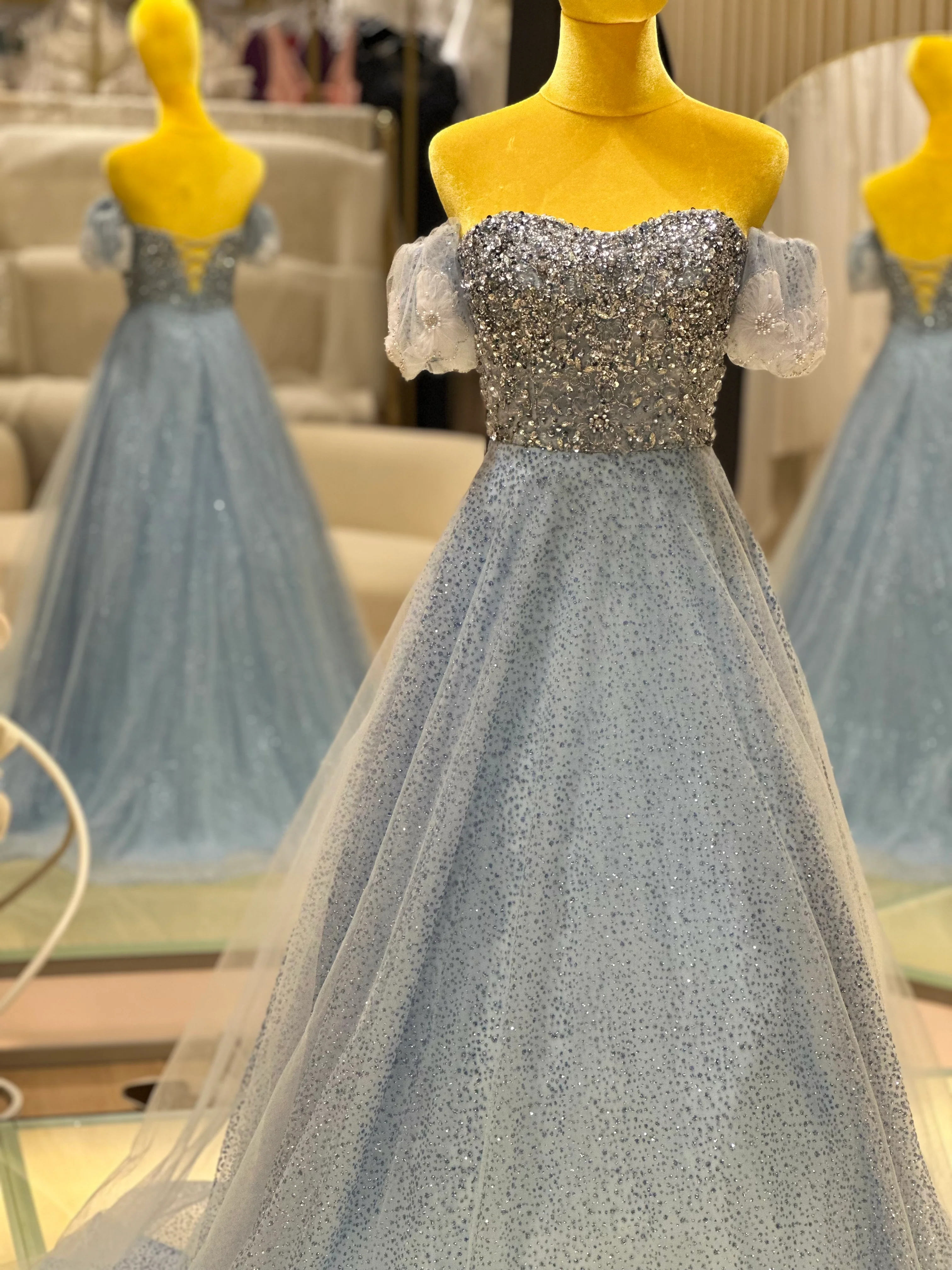 EG-AME-10004 EVENING GOWN LUX FABRIC SEQUIN BEADED LACE WITH GLITTER TULLE BLUE SIZE S BUST 80-84 WAIST 66 (Copy) - Image 3