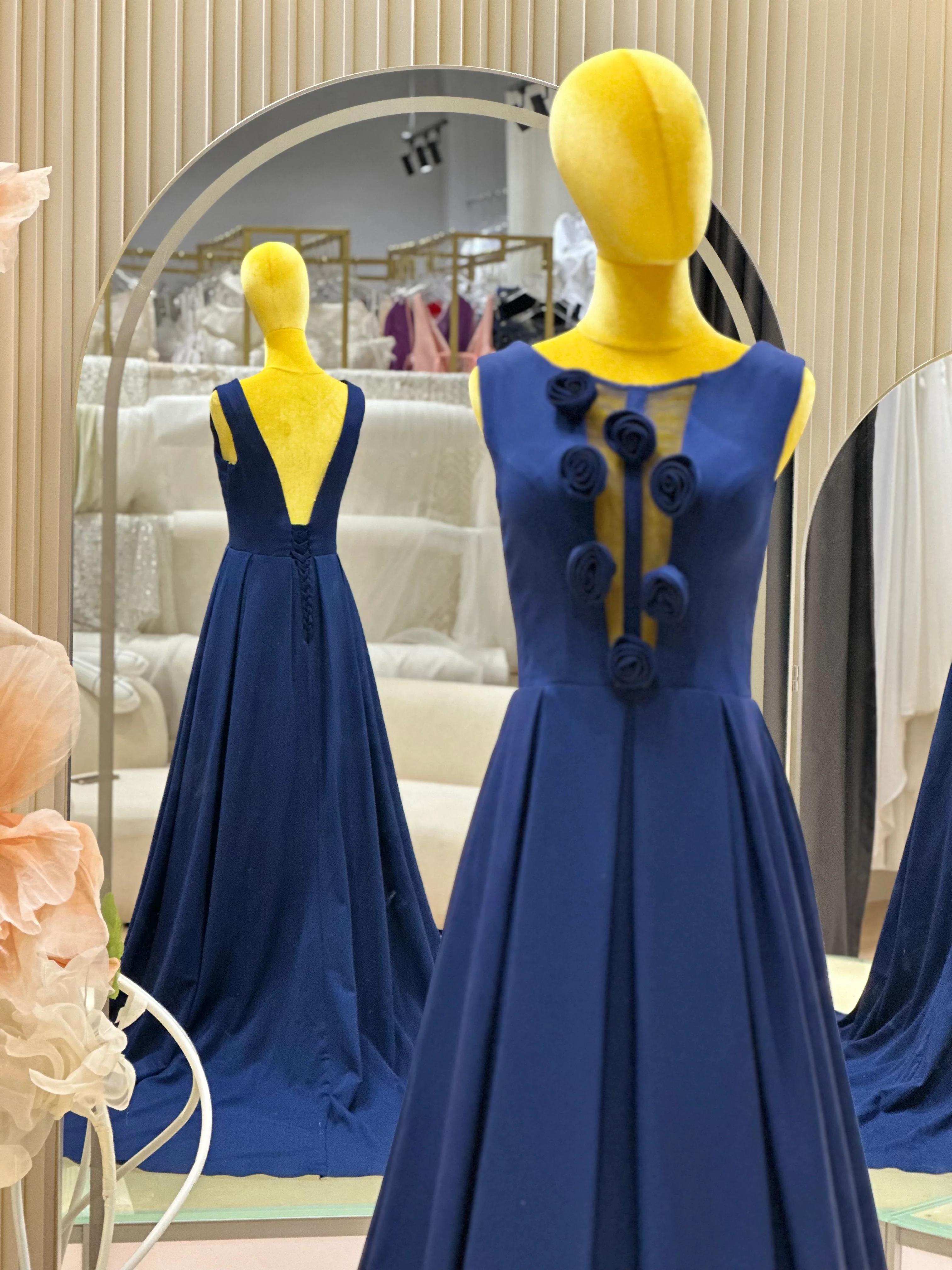 EG-AME-10008 EVENING GOWN PREMIUM FABRIC SIZE M-XXL BUST 84-96 WAIST 68-80 - Image 4