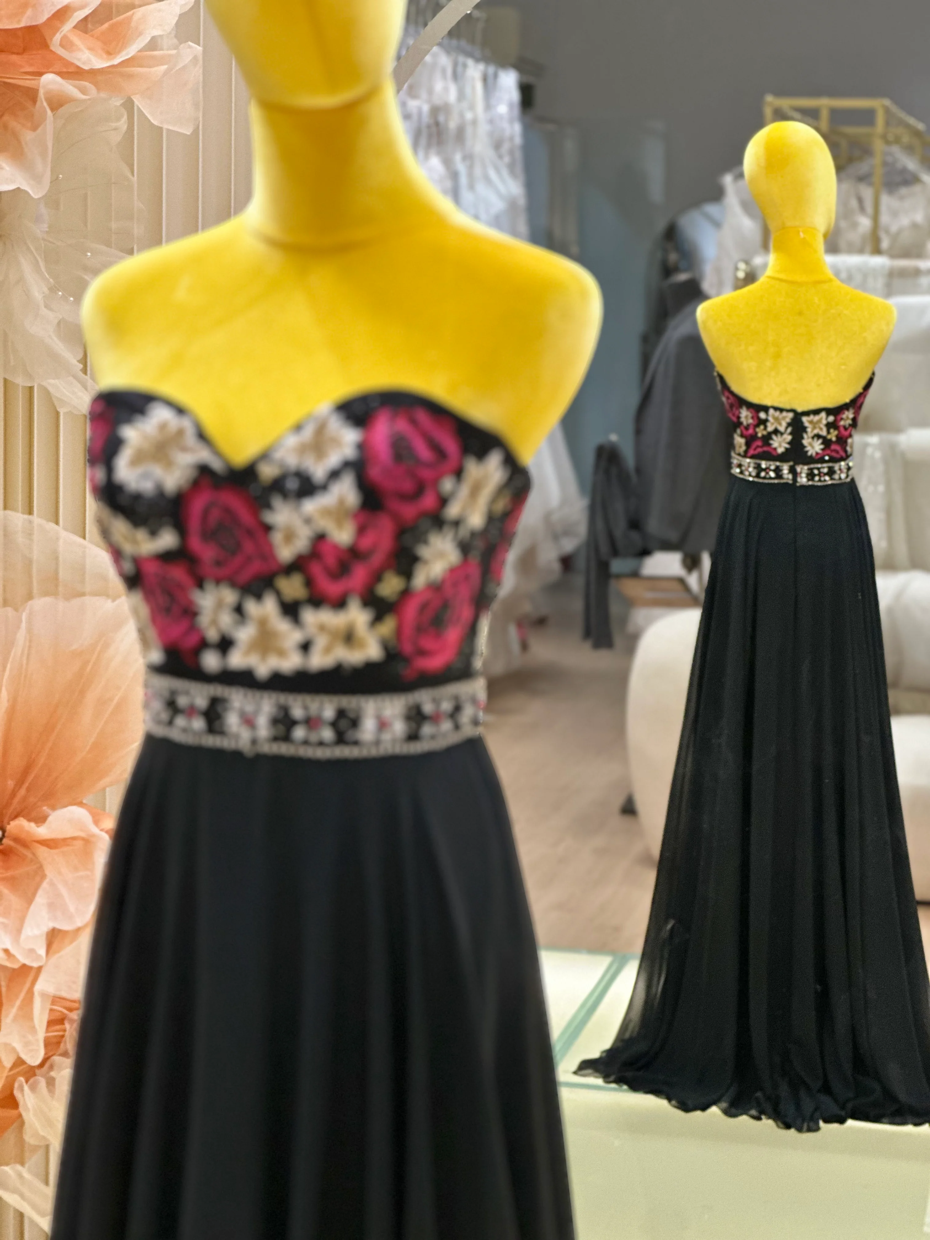 EG-AME-10009 EVENING GOWN PREMIUM FABRIC WITH BEADS SIZE L BUST 88 WAIST 72 - Image 6