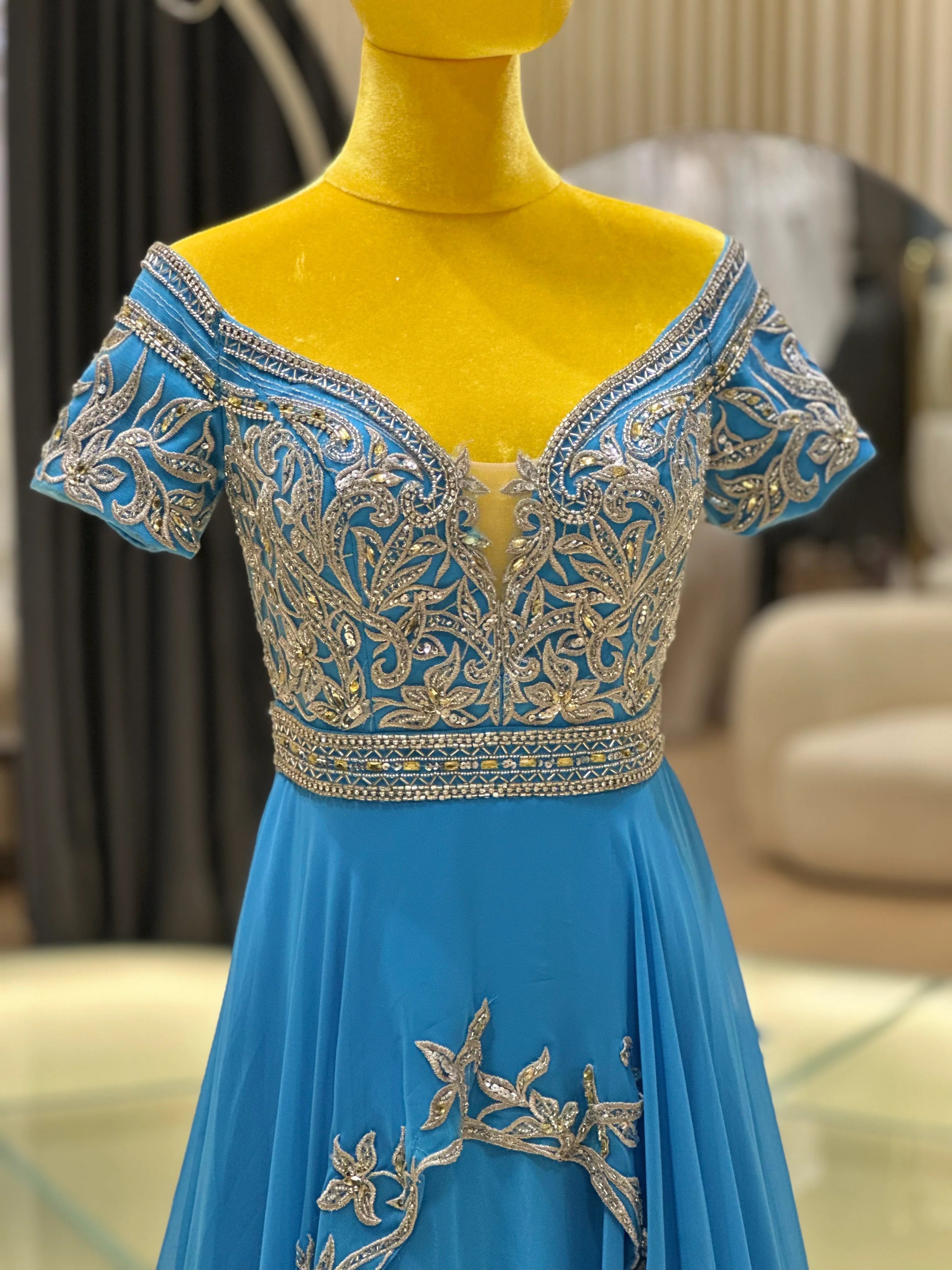 EG-AME-10011 EVENING GOWN PREMIUM FABRIC HALF LACE WITH BEADS SIZE L BUST 88 WAIST 72 - Image 7