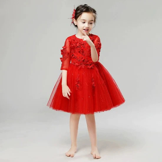 Elegant Long Sleeve Princess Wedding Dress for Piano Performance - Image 6
