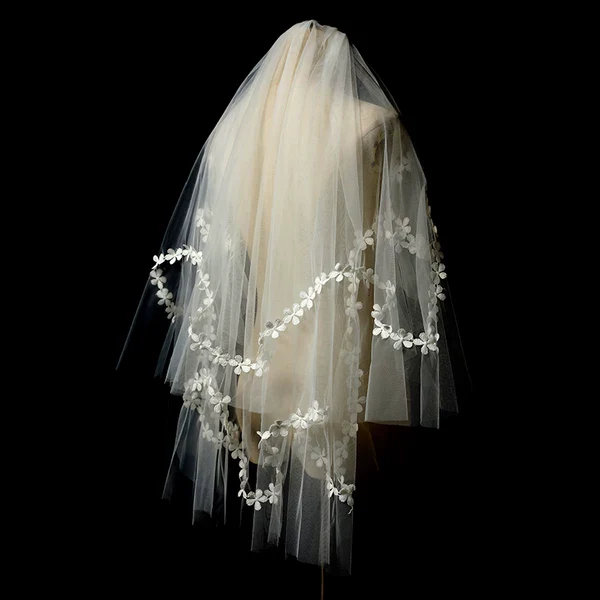 Elegant Wedding Veil Hair Accessory