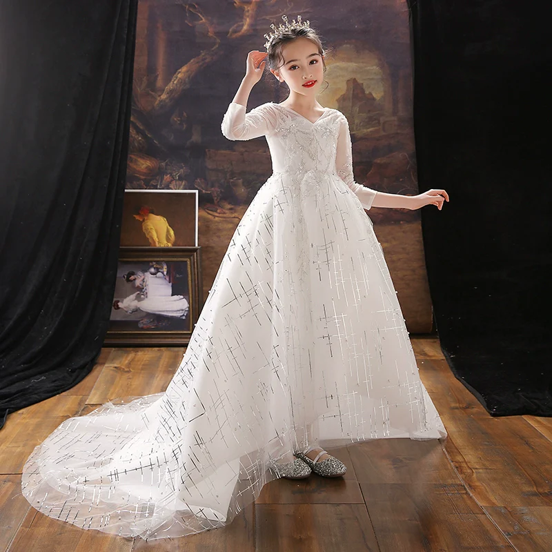 Elite Wedding Dress for Children: Princess Costume, Piano Performance - Image 2