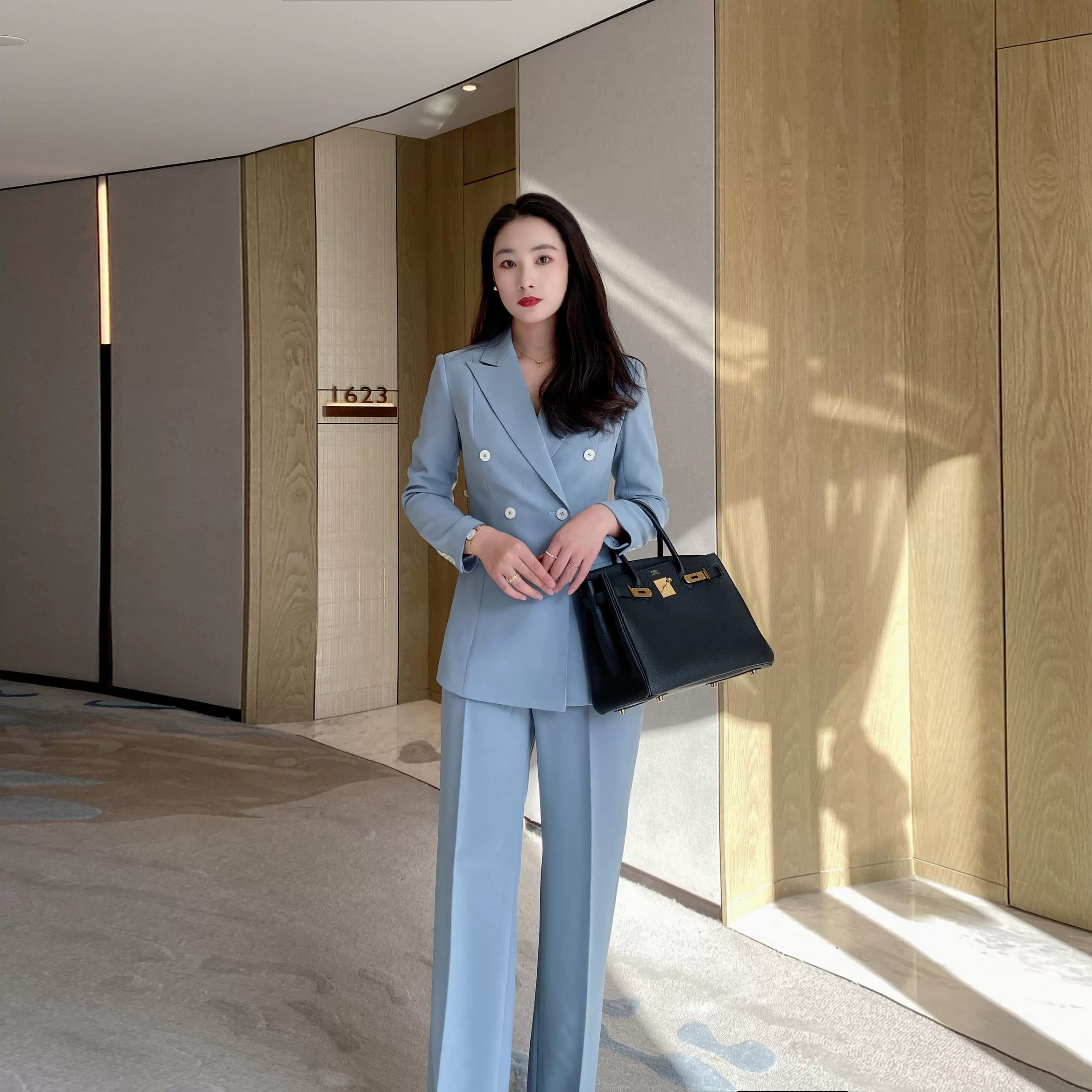 Lake Blue Women's Double‑Breasted Suit Set with Loose Straight Trousers - Image 3