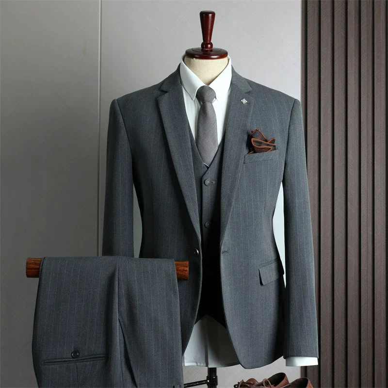 Men's 3 Piece Suit Set - Image 2