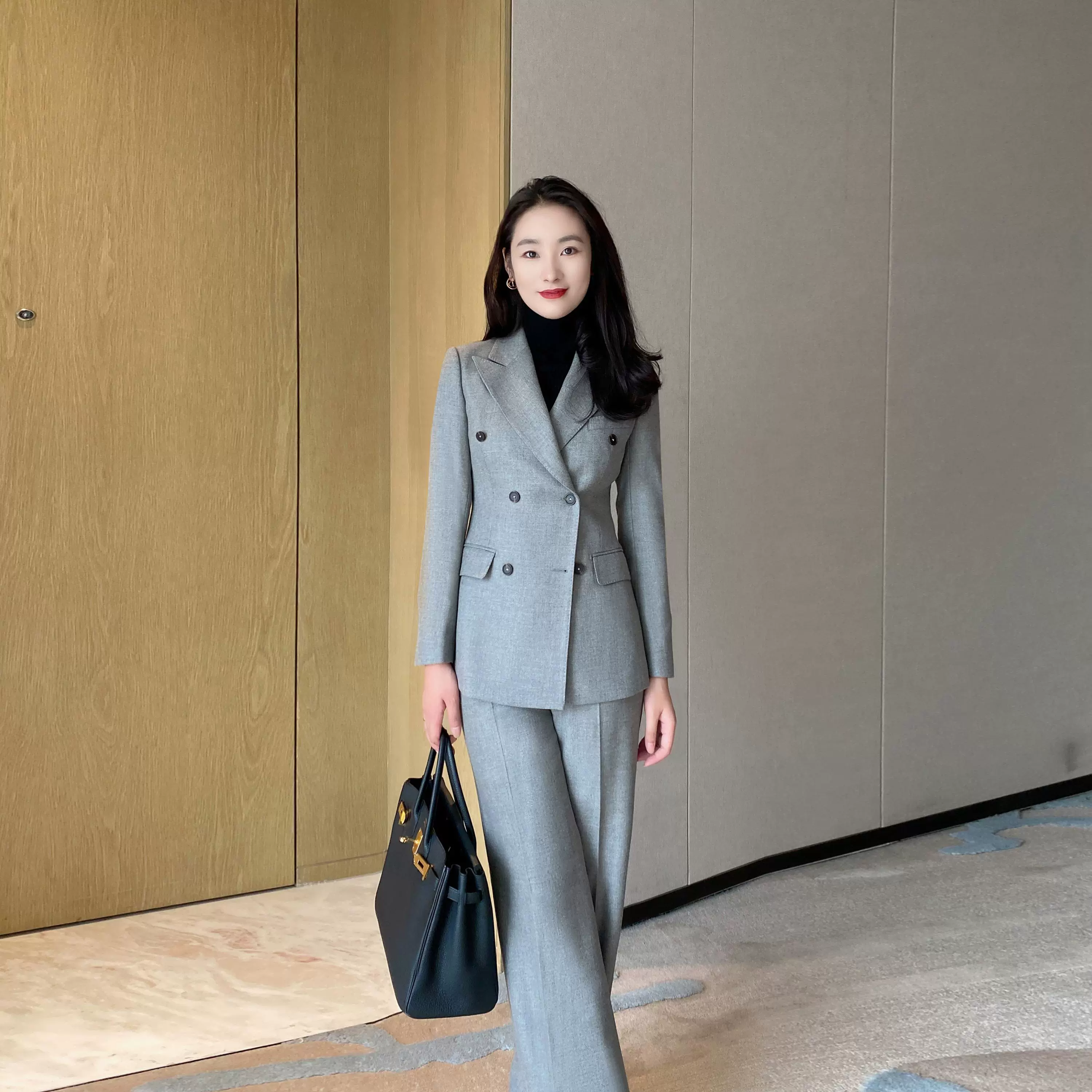 Premium Light Grey Wool Suit Jacket and Trousers - Image 4