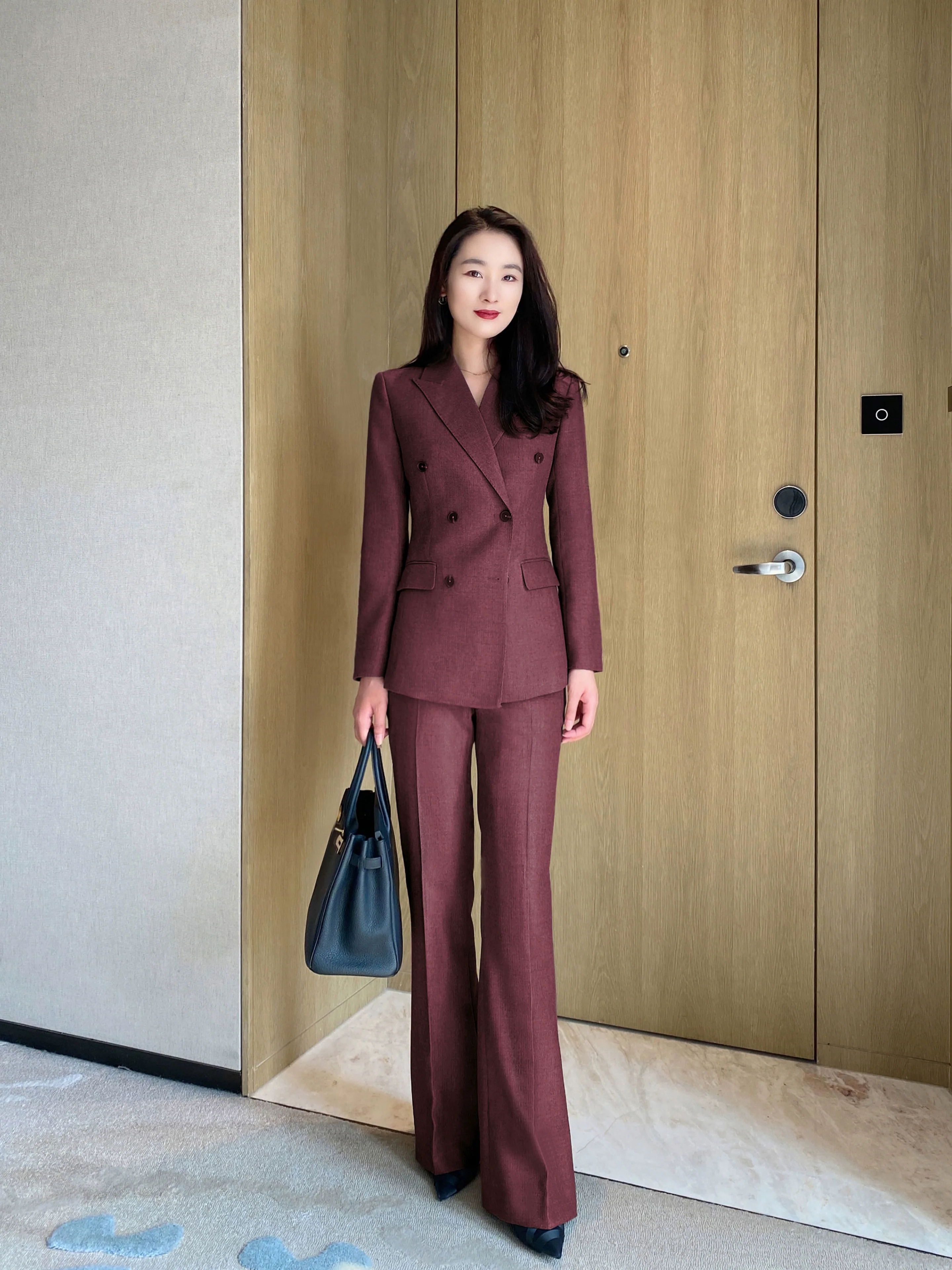 Warm Thickened Herringbone Red Suit with Boot-Cut Trousers - Image 6