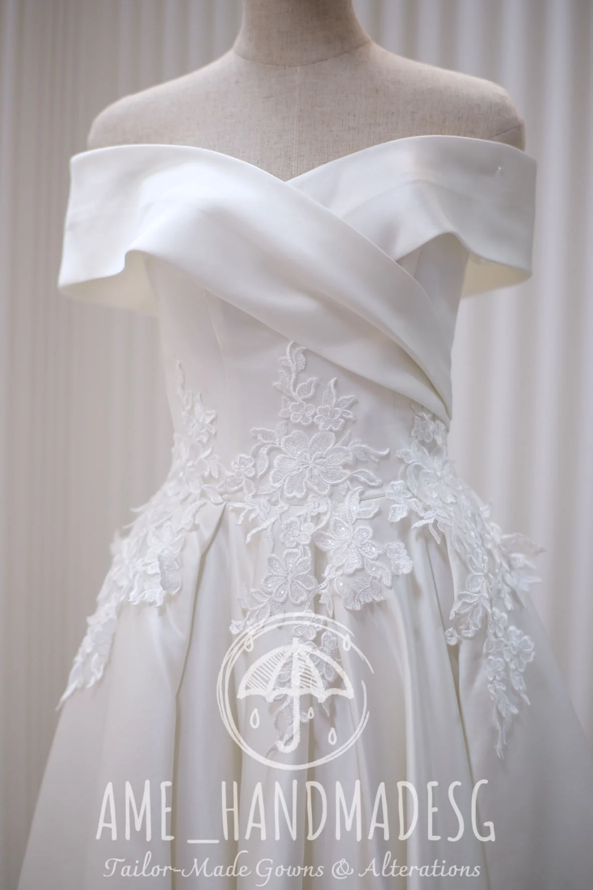 BG-WED-AME-10024 WEDDING GOWN LUX FABRIC HALF LACE WITH BEADED ADJUSTABLE SIZE XS-L - Image 6