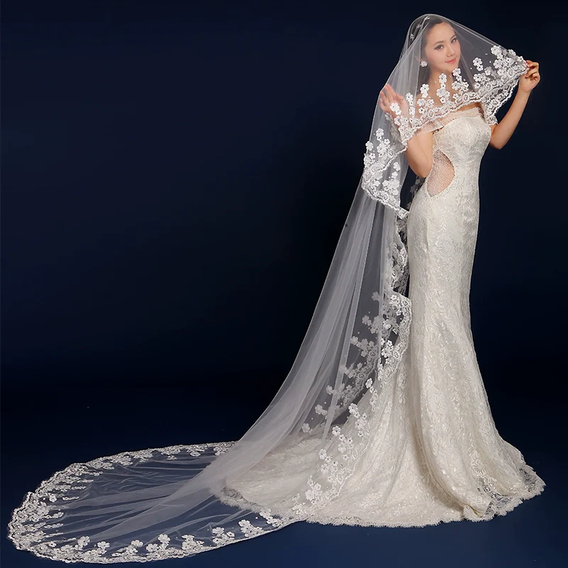 White Wedding Veil - Image 2
