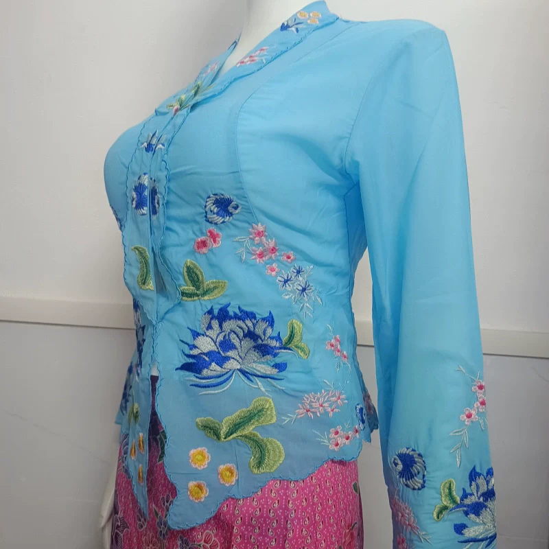 Women Embroidered Shirts - Image 6